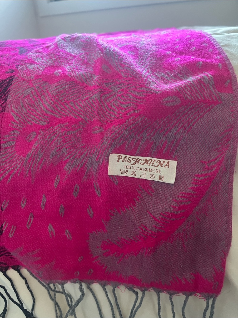 Pashmina Fuchsia and Gray 100% Cashmere Floral Patterned Wrap